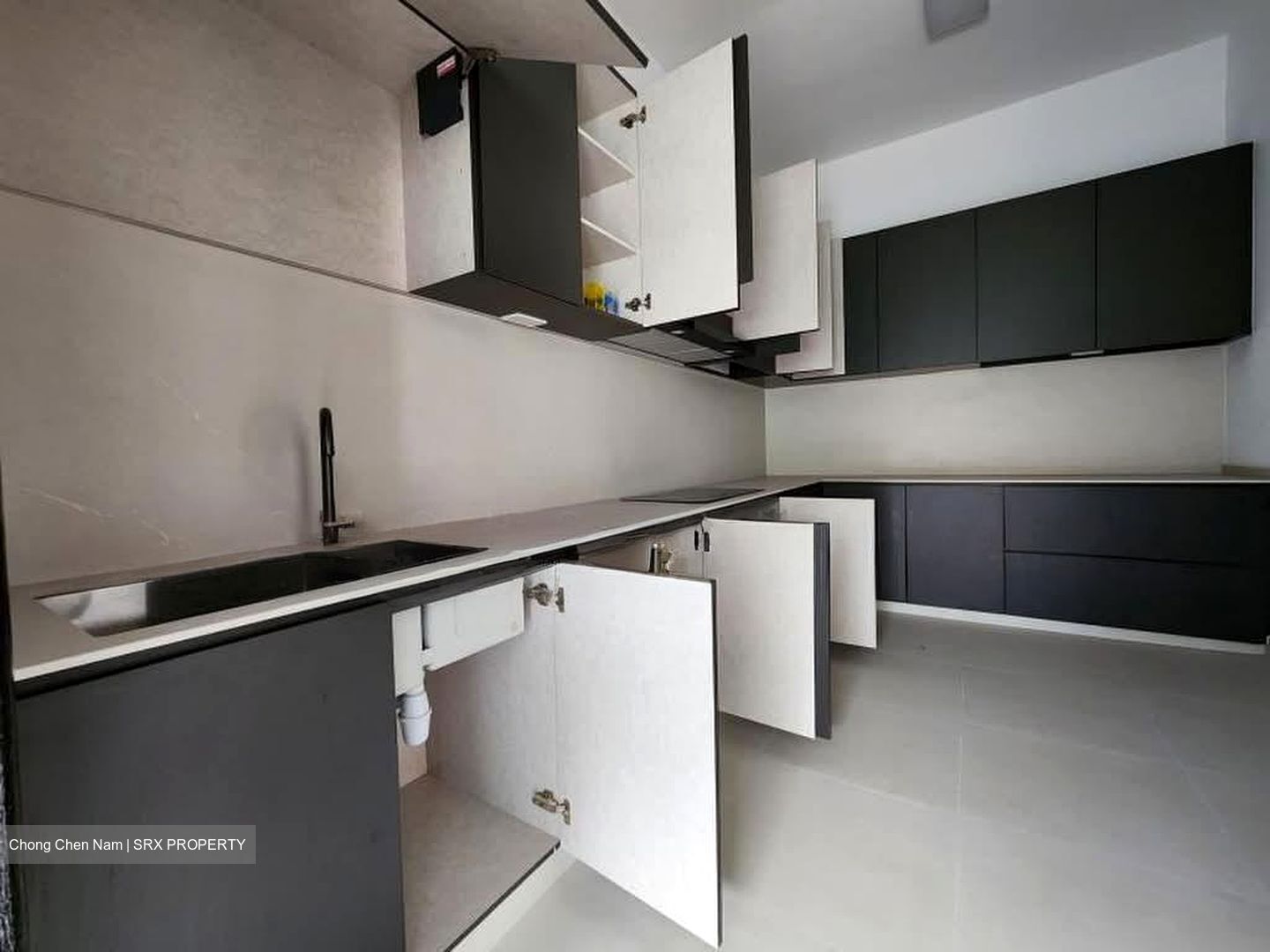 Excelsior Gardens (D16), Terrace #587633781